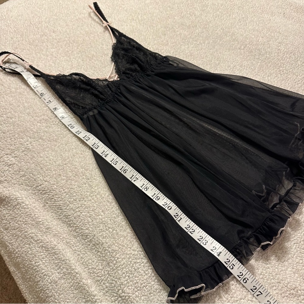 Victoria’s Secret Black Sheer Lace Babydoll Lingerie Chemise Slip Lace Ruffles - Picture 6 of 9